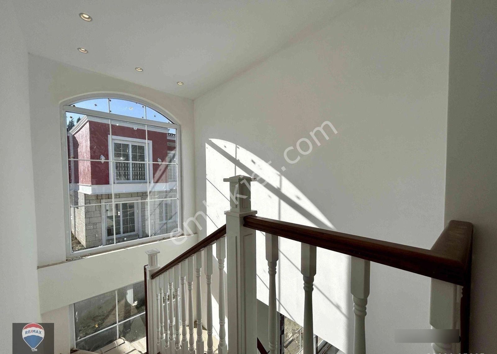 **🏡 Villa Granta Sakız – Özel Havuzlu, Müstakil Bahçeli Dubleks Villa - Görsel 13