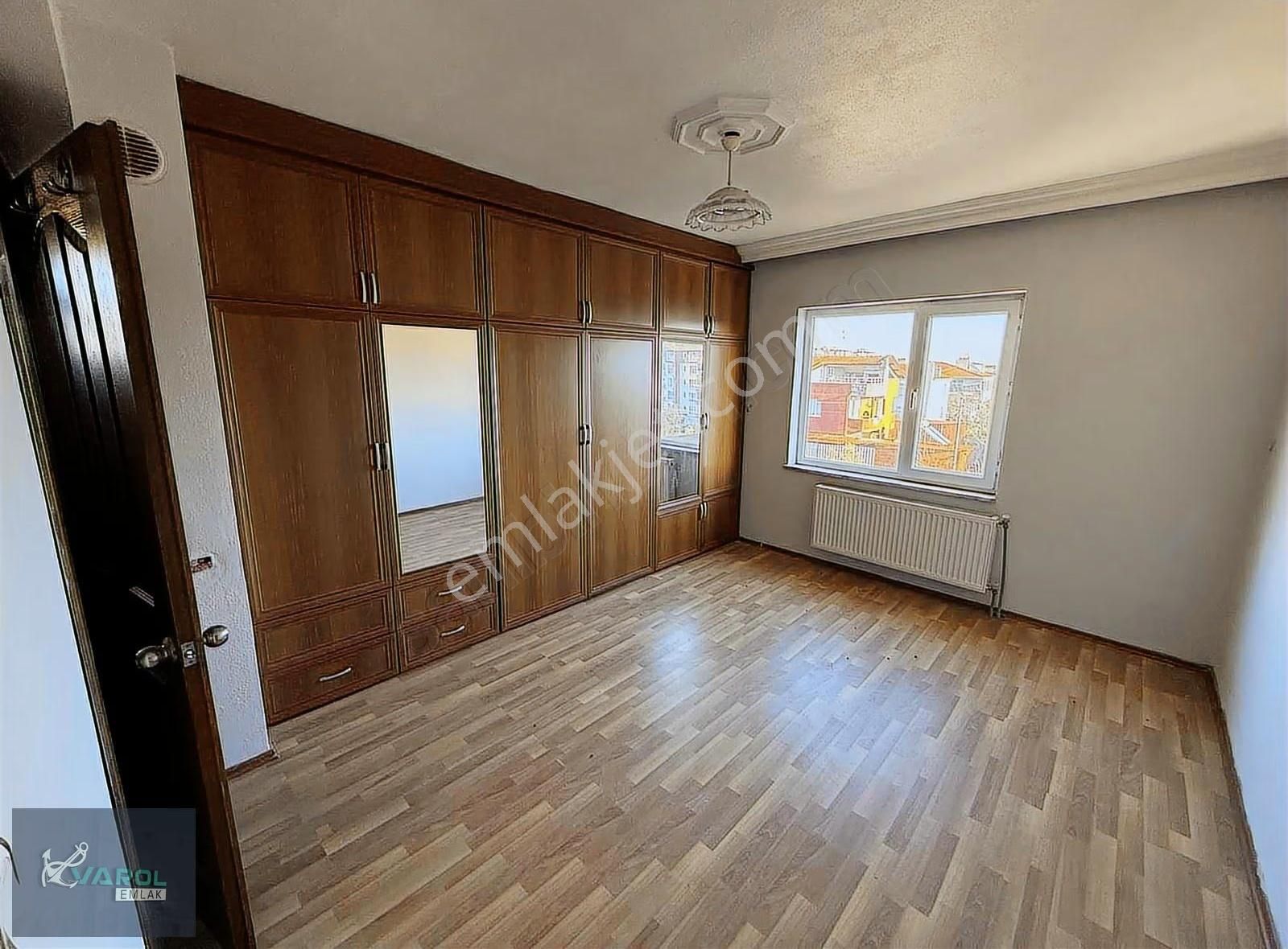 3+1 140m² Doğalgazlı Kiralık Daire - Görsel 6