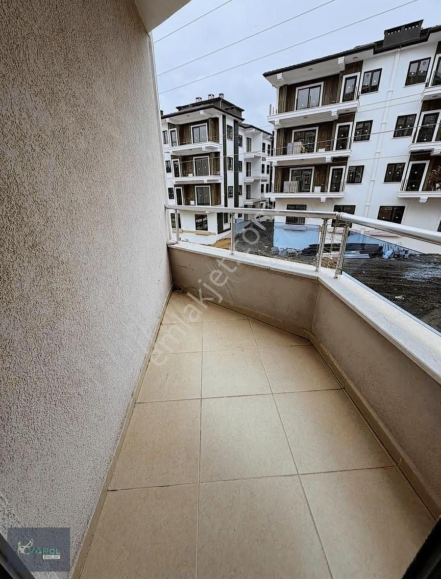 3+1 Hastane Yakını Doğalgazlı Tertemiz Daire - Görsel 9