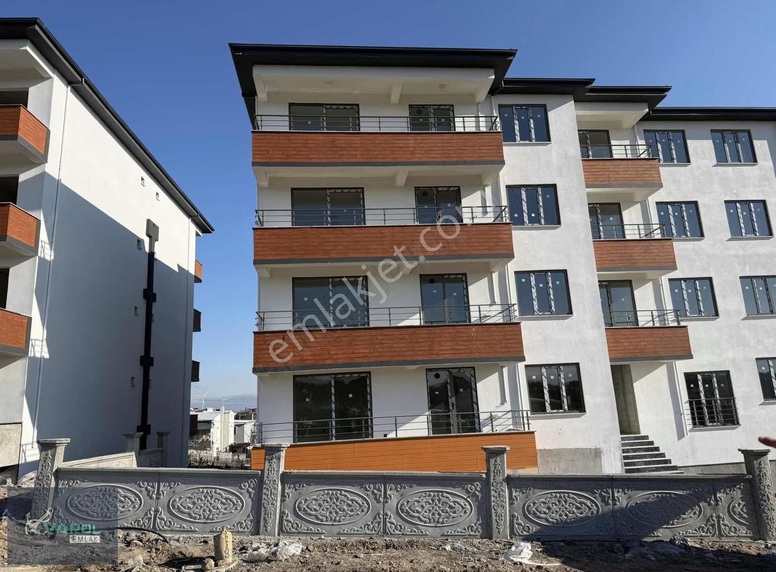 Varol Emlak'tan Ayvacık Hamdibey Mah. Ara Kat 1+1 Sıfır Daire - Görsel 13