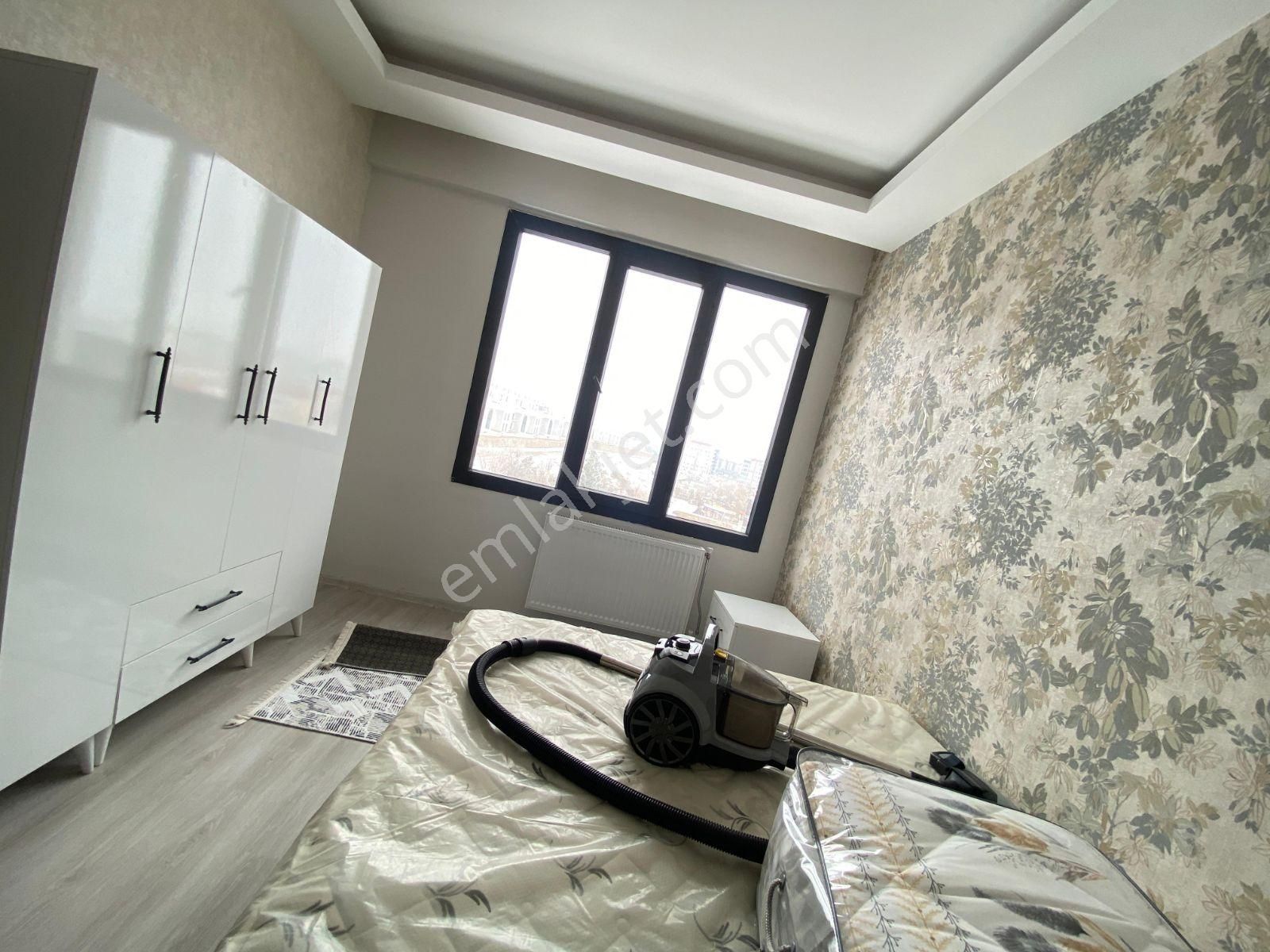 New Life'den Havuzlu Ful Sıfır Eşyalı Kiralık Lüks Daire - Görsel 14