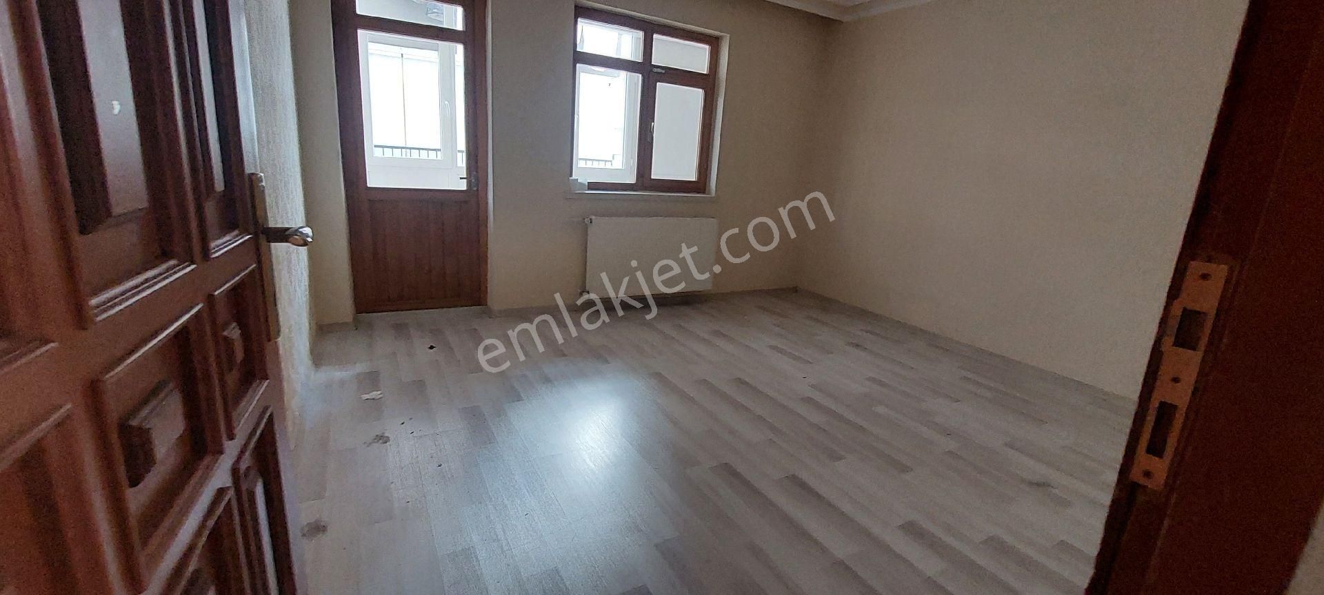Keçiören Bağlarbaşı Caddeye Yakın 4+1 Asansörlü - Görsel 14