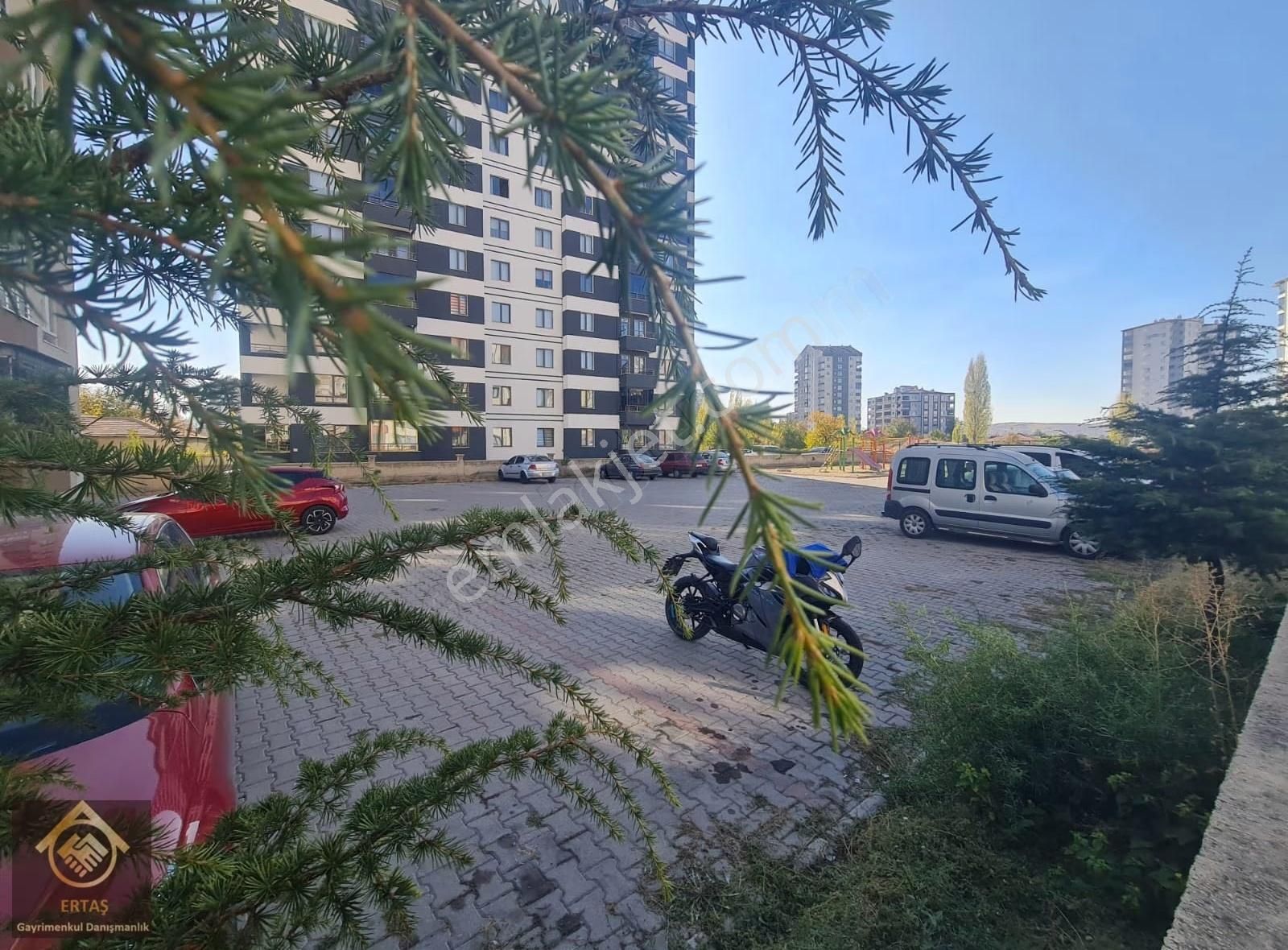 Mithatpaşa Mahallesinde 3+1 Satılık Daire - Görsel 27