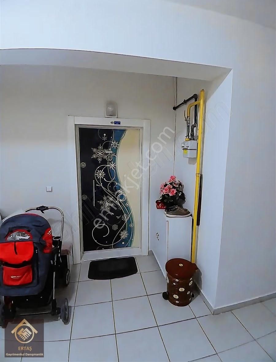 Mithatpaşa Mahallesinde 3+1 Satılık Daire - Görsel 22