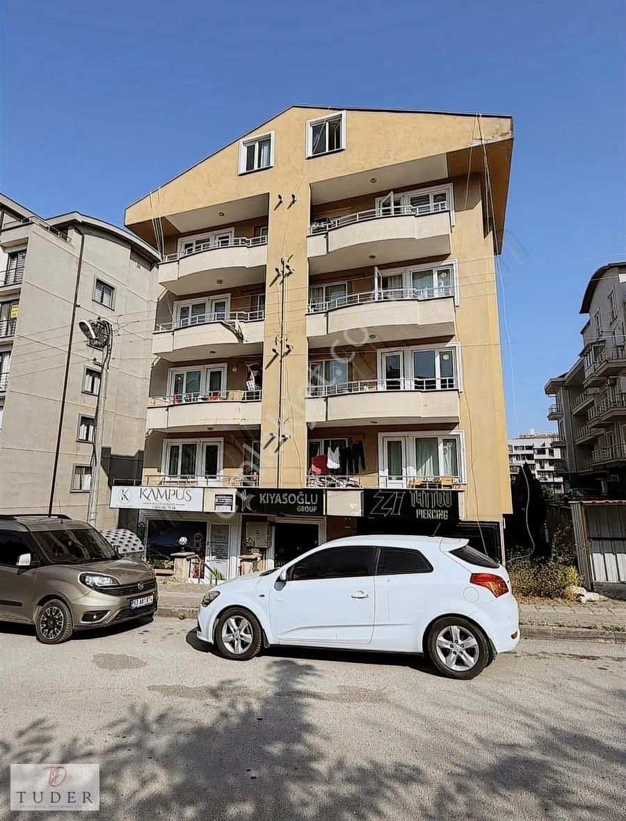 Trio Yaşam Merkezine 2 Dk Yürüme Mesafesinde 2+1 Eşyalı Daire