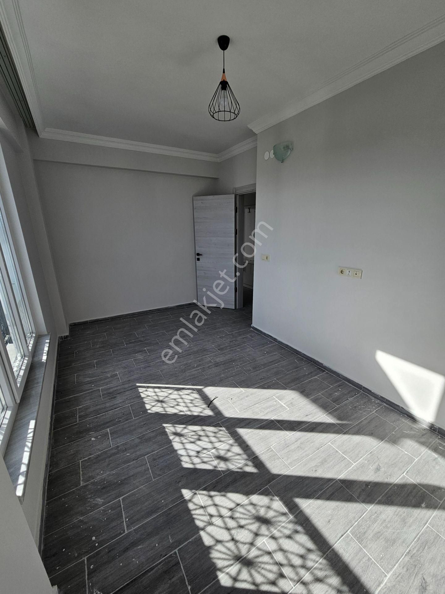 Sahibinden Hastane Caddesinde Kiralık 2+0 Lüks Sıfır Daire - Görsel 21