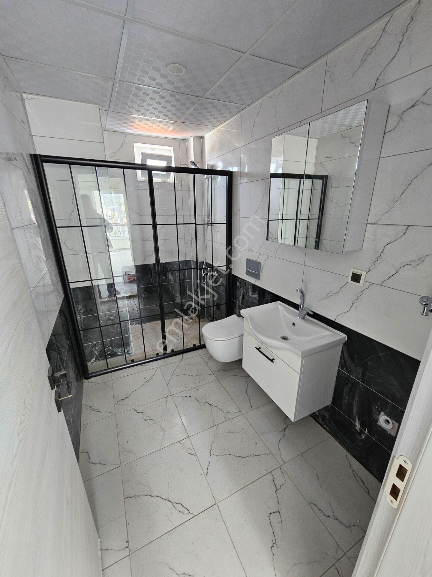 Sahibinden Hastane Caddesinde Kiralık 2+0 Lüks Sıfır Daire - Görsel 24