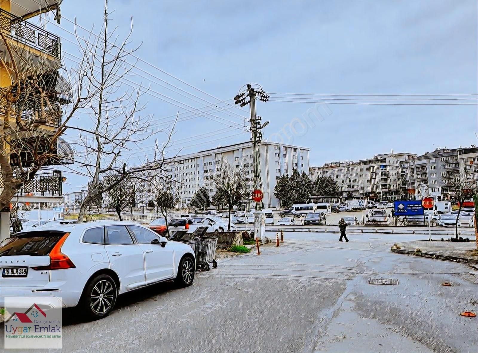 İhsaniyede Cavit Çağlar Okul Yanı Avm Yanıdır Çarşı İçidir - Görsel 3