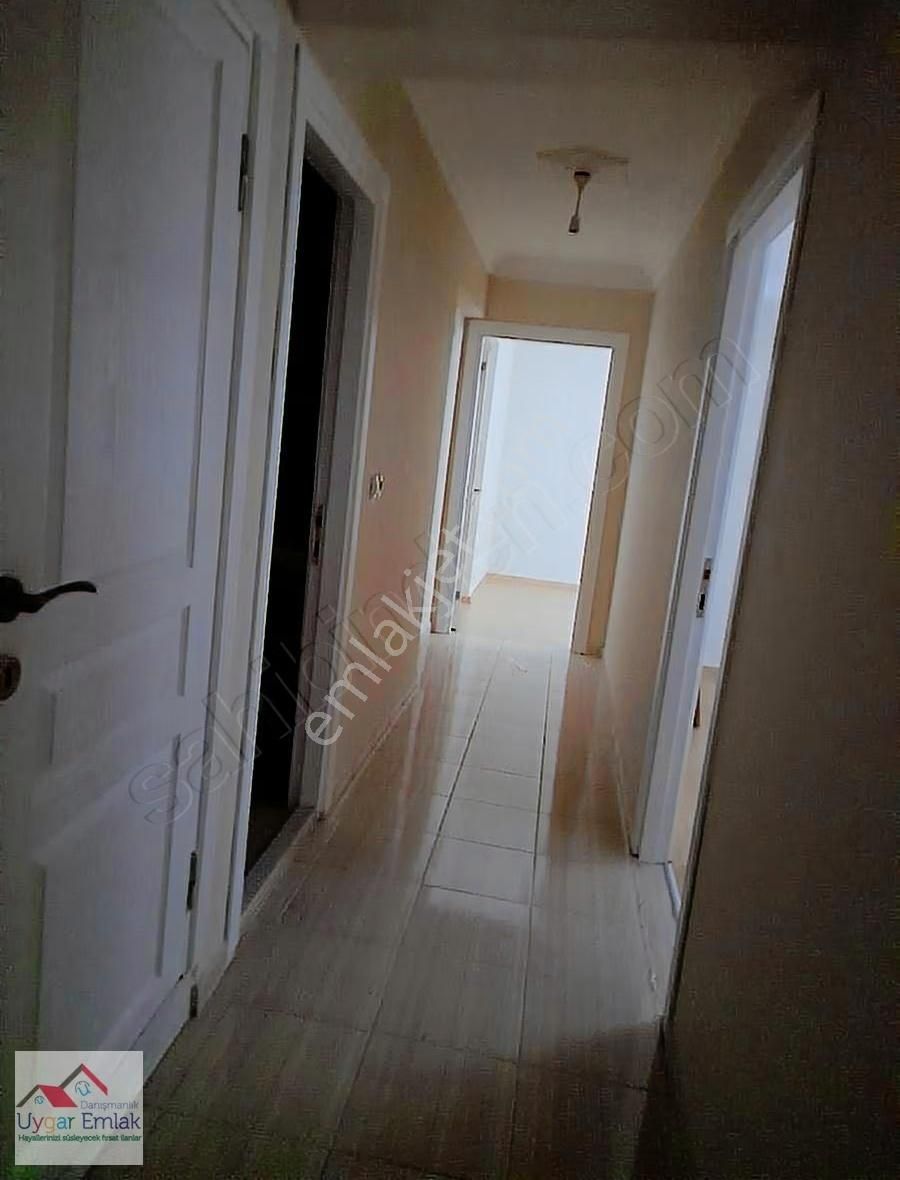 İhsaniyede Cavit Çağlar Okul Yanı Avm Yanıdır Çarşı İçidir - Görsel 8