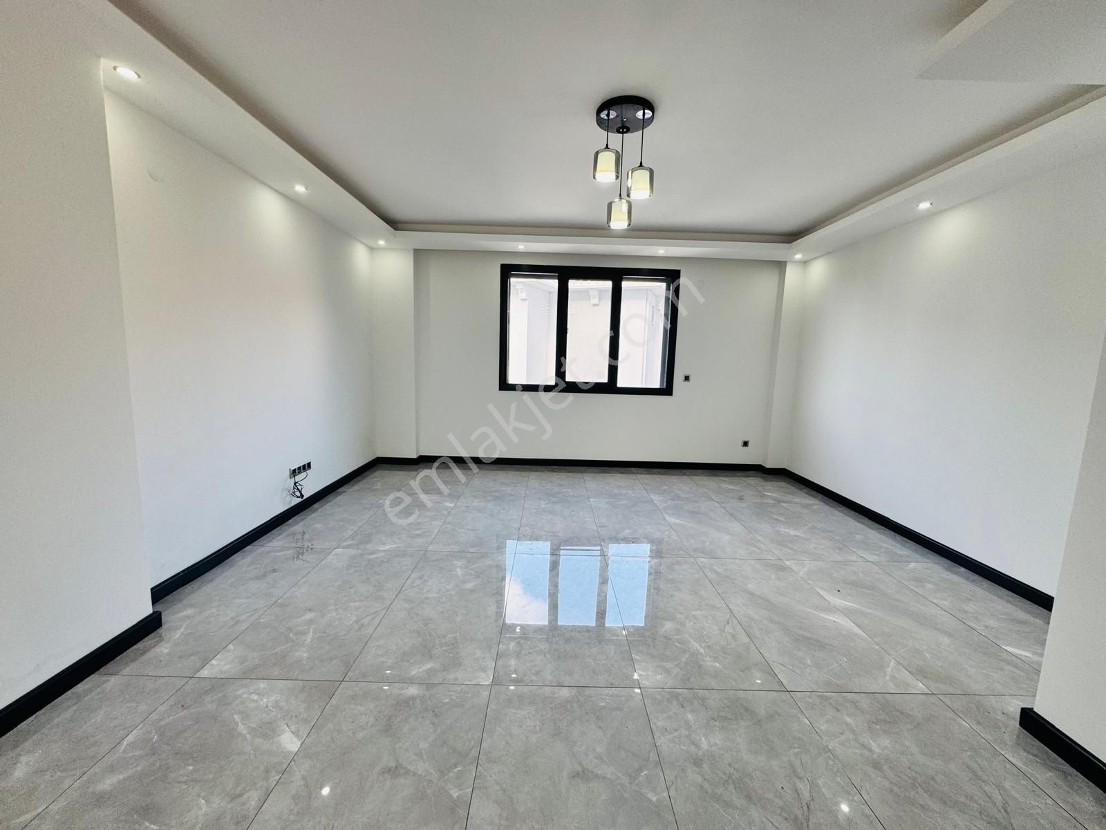 Didimde Satılık Havuzlu Güvenlikl Sitede Bahçeli Uygun Şık Villa - Görsel 28