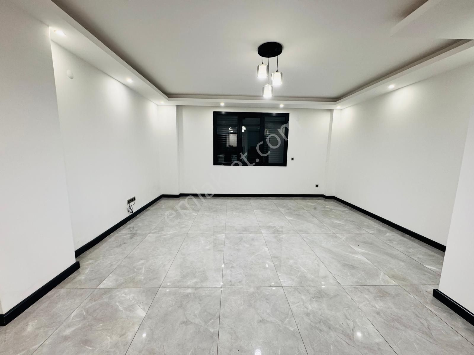 Didimde Satılık Havuzlu Güvenlikl Sitede Bahçeli Uygun Şık Villa - Görsel 6
