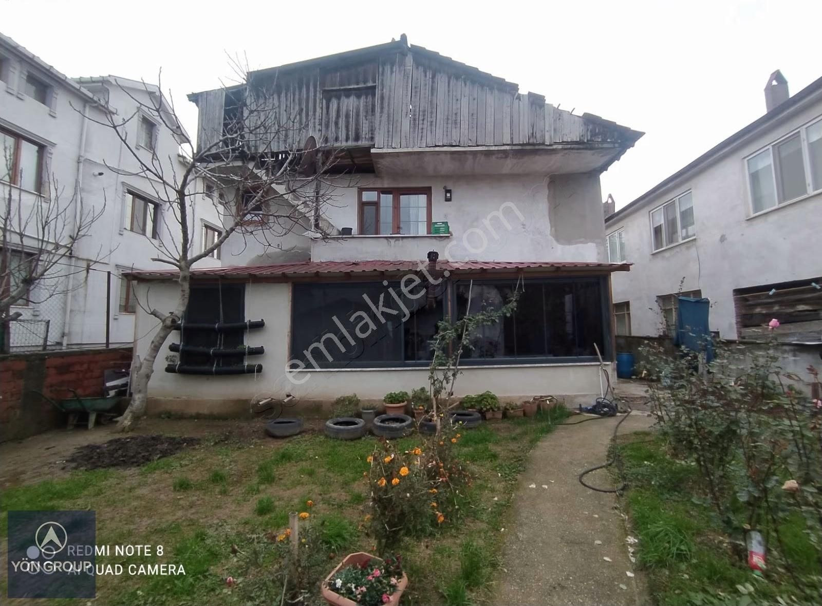 Yön Grouptan 2 Katı Da 4+1 Odalı, Bahçeli, Ardiyeli Müstakil Ev