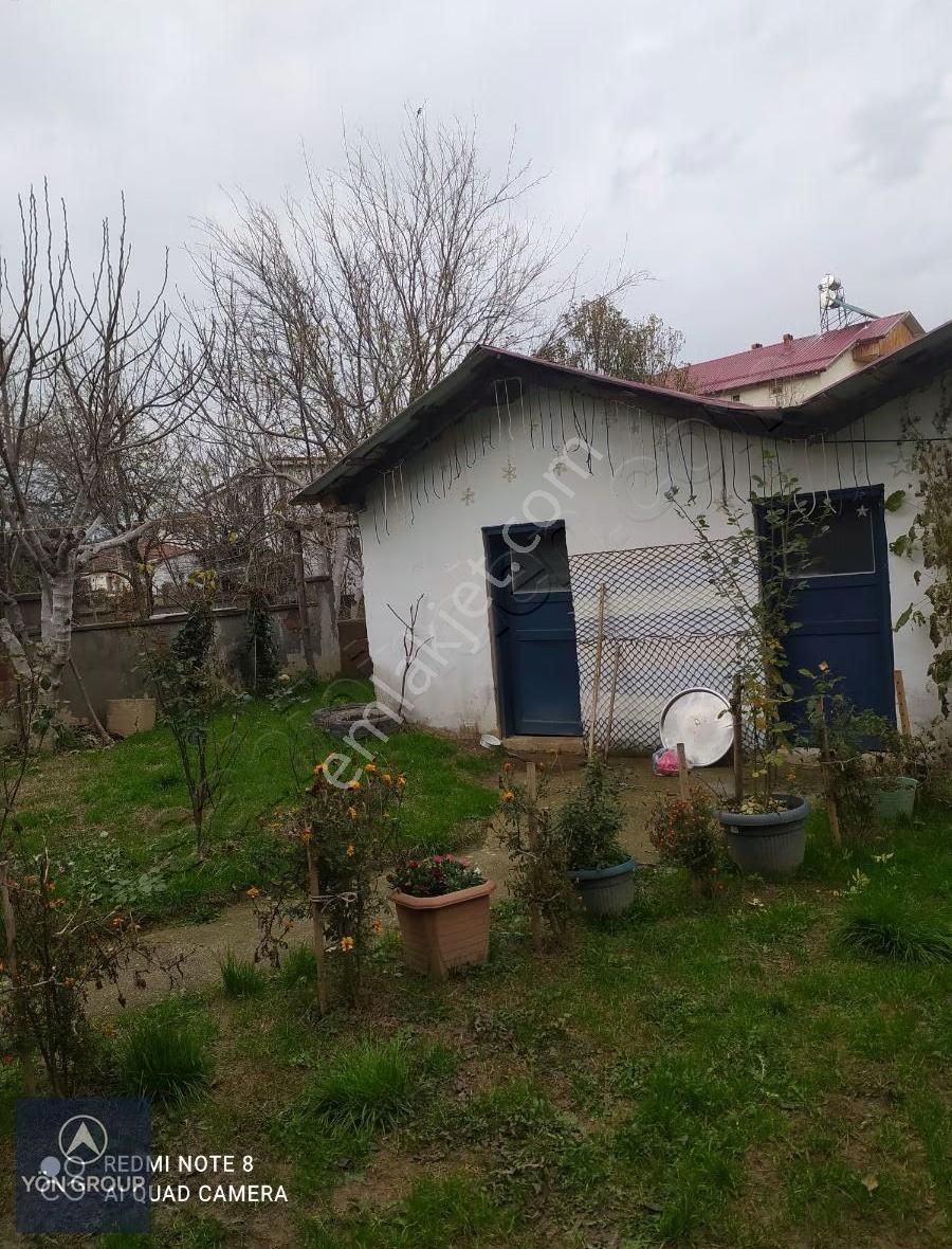 Yön Grouptan 2 Katı Da 4+1 Odalı, Bahçeli, Ardiyeli Müstakil Ev - Görsel 2