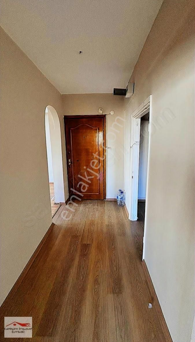 Gelişim Emlak`tan Masrafsız, Çift Cephe, Balkonlu, 80m², 2+1 - Görsel 14