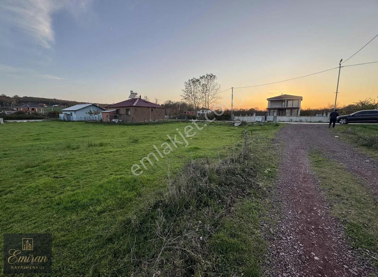 Kocaeli Kandıra Çamkonak Köyünde 834 M2 Satılık Arazi - Görsel 5