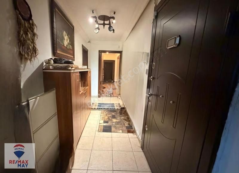 Yukarı Bahçelievlerde 7.caddeye Çok Yakın 3,5+1 Satılık Daire - Görsel 2