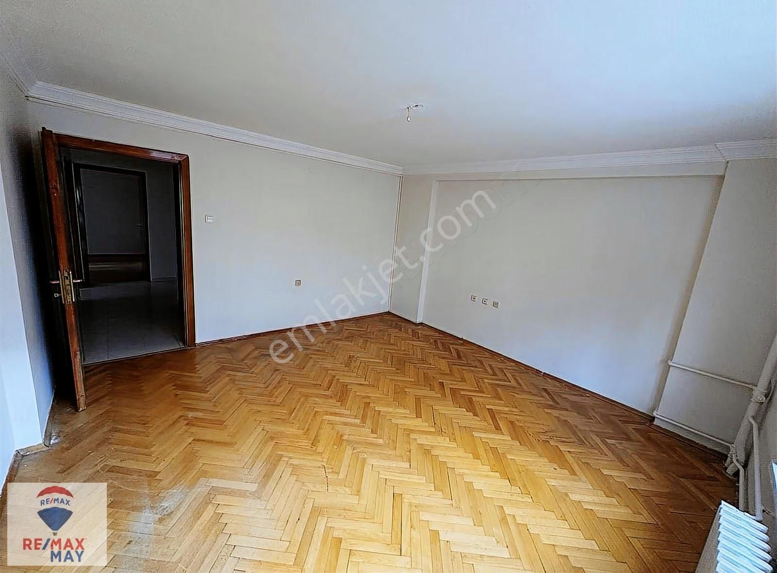 Sancak Mahallesinde Kiralık 4+1 Daire - Görsel 3