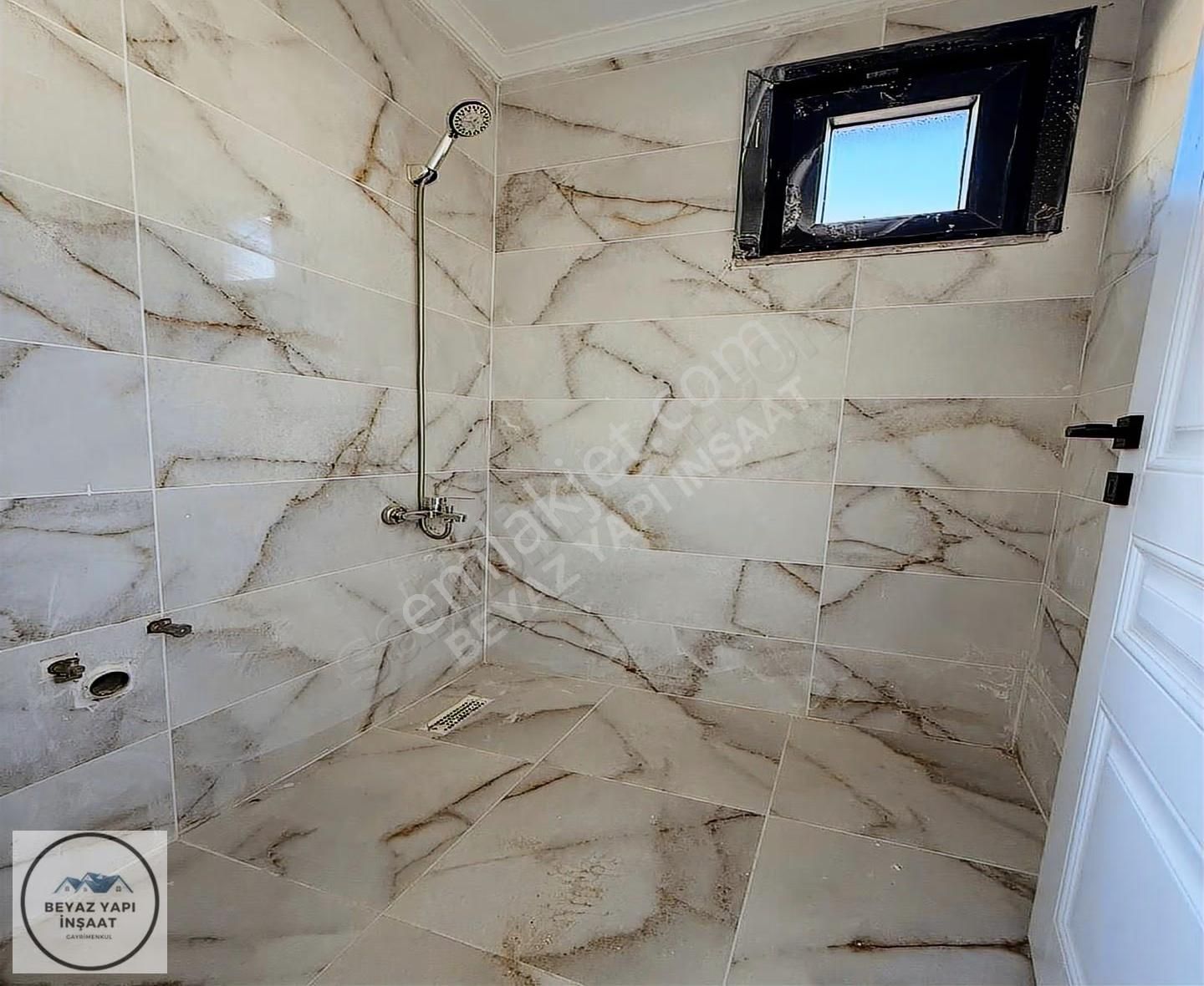 Beyaz Yapı'dan Caddeye Paralel Büyük M2'ye Sahip 2+1 Ara Kat !!! - Görsel 8