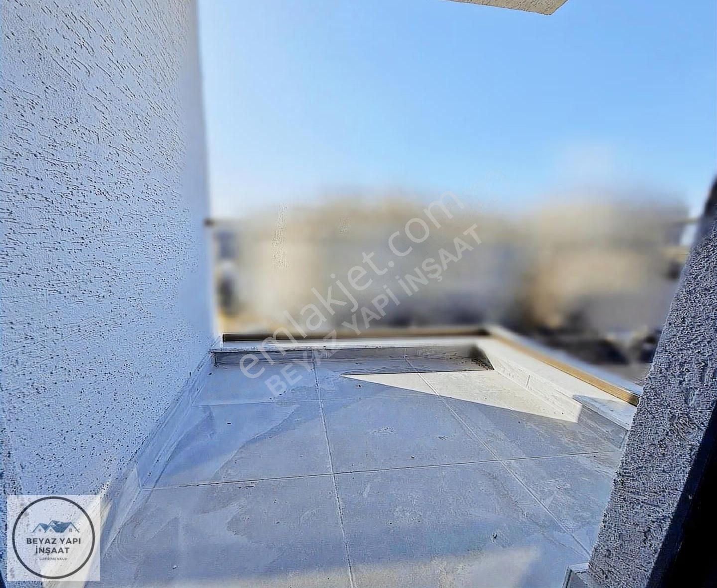 Beyaz Yapı'dan Caddeye Paralel Büyük M2'ye Sahip 2+1 Ara Kat !!! - Görsel 6