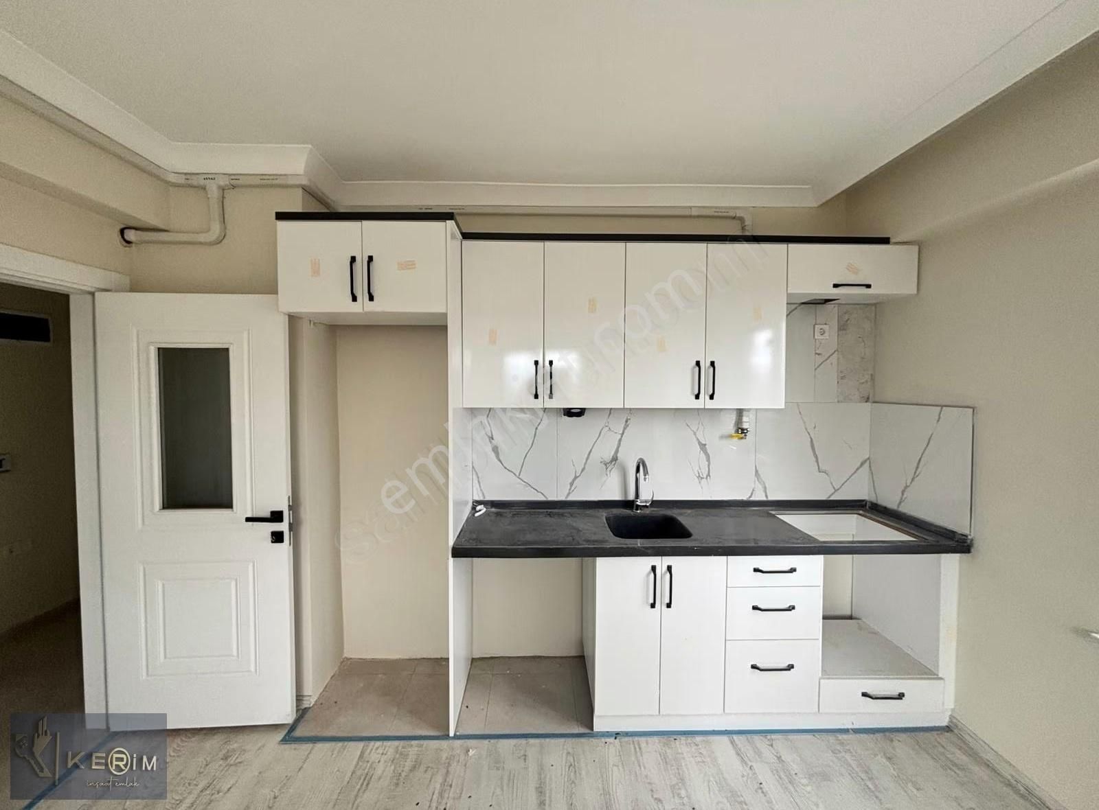 Kerim'den Ayvacık Merkez'de 2+1 Geniş Kiralık Daire - Görsel 3