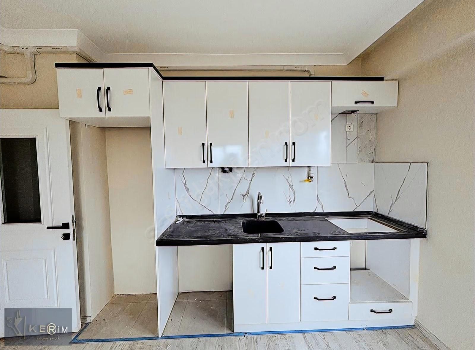 Kerim'den Ayvacık Merkez'de 2+1 Geniş Kiralık Daire - Görsel 2