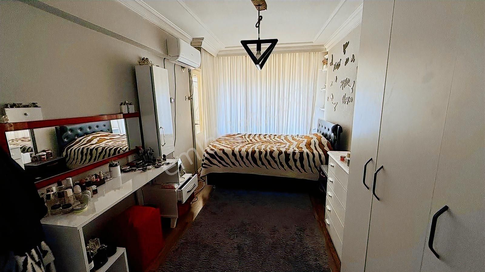 Denizli'nin En İşlek Noktasında: İster Ofis/büro - İster Daire! - Görsel 6