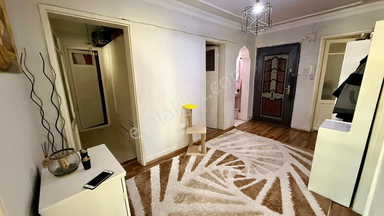 Yatırımcıya Özel: Halk Caddesi Ve Gmk Bulvarı Kesişiminde 3+1 - Görsel 20