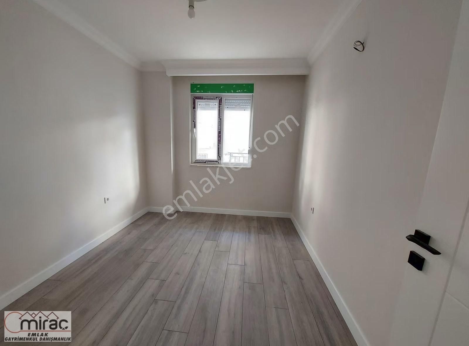 Emek Mahallesinde 2+1 Y.giriş Asansörlü Sıfır Daire - Görsel 18