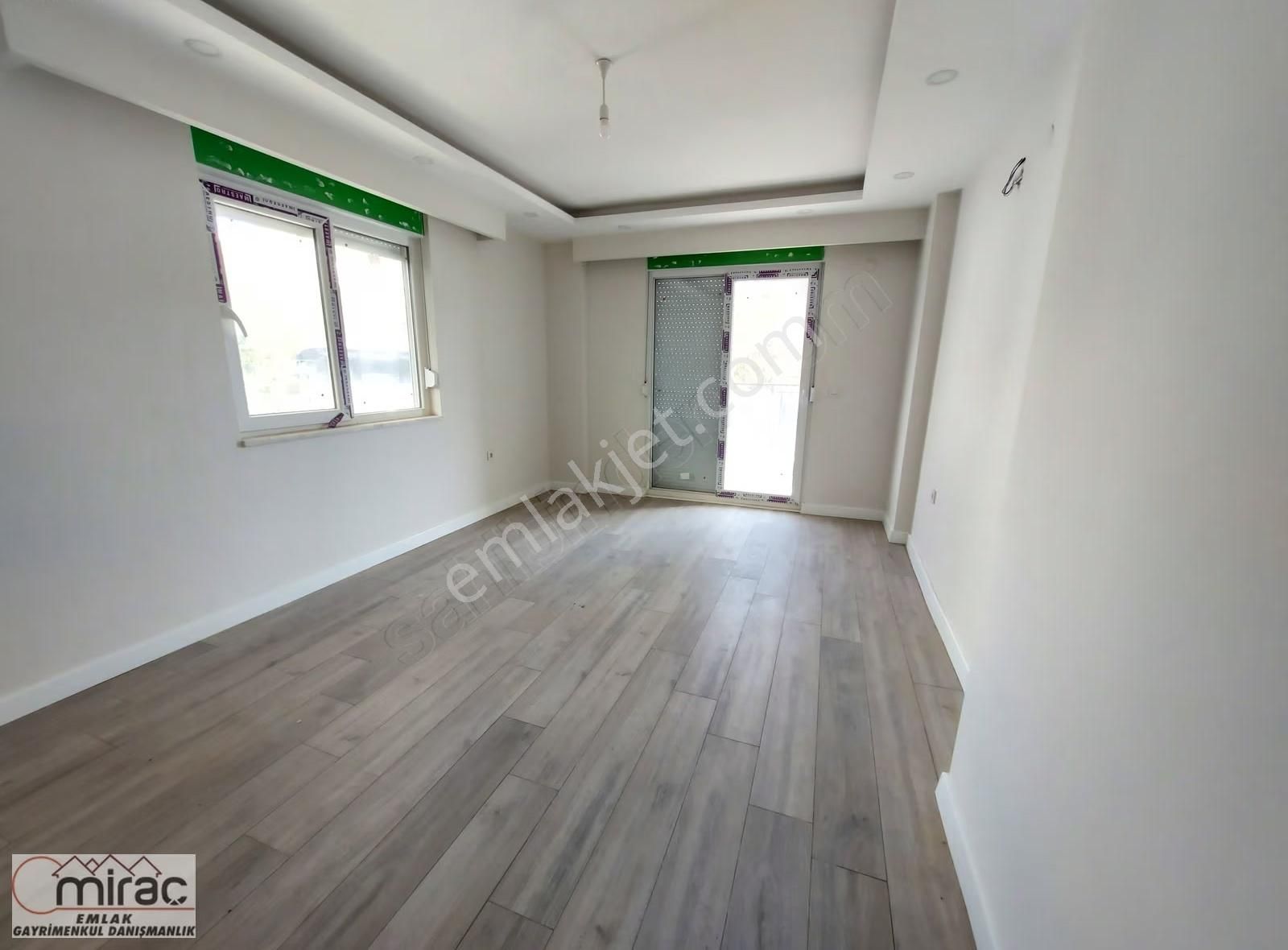 Emek Mahallesinde 2+1 Y.giriş Asansörlü Sıfır Daire - Görsel 16