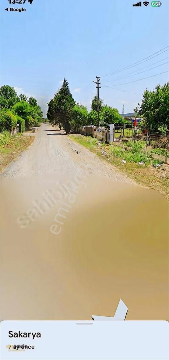 Başdekor Gayrimenkul 'den İki Tarafı Yola Cepheli Satılık Arazi
