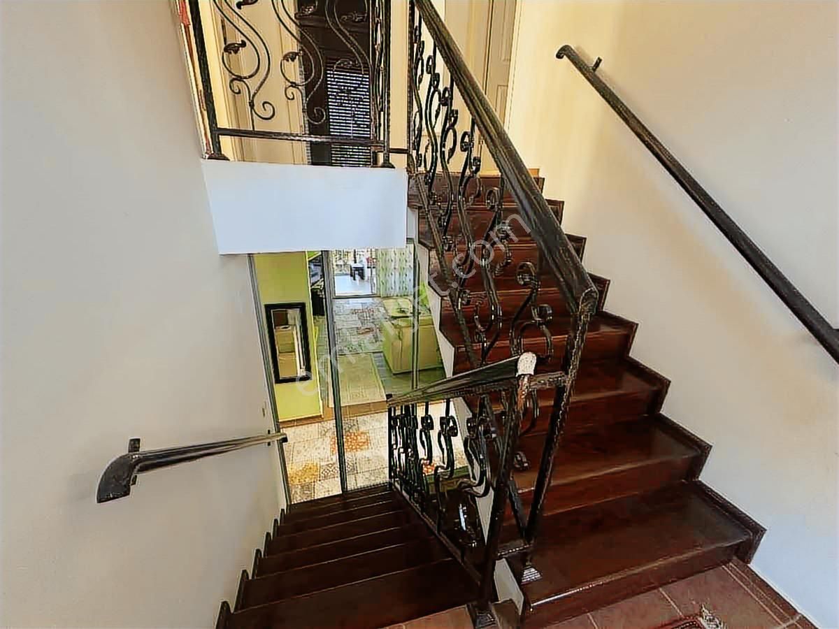 Denize 600 Metre Mesafede 4+1 Tam Müstakil Havuzlu Villa - Görsel 32