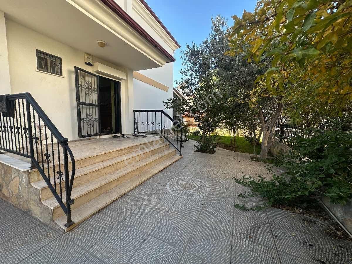 Denize 600 Metre Mesafede 4+1 Tam Müstakil Havuzlu Villa - Görsel 18