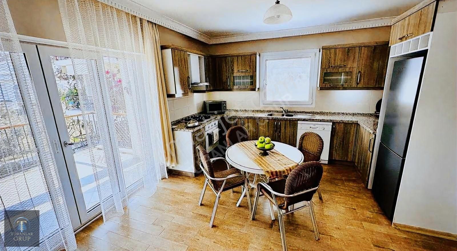 Turanlar Gruptan Kiralık Foça Mh Lüks Full Eşyalı Daire - Görsel 11