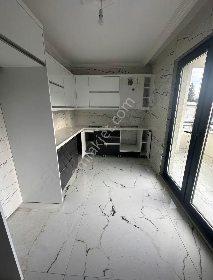 Bursa Emlak Alem-i Sıfır Ayarında 3+1 Şahin Tepesi Kiralık Daire - Görsel 2