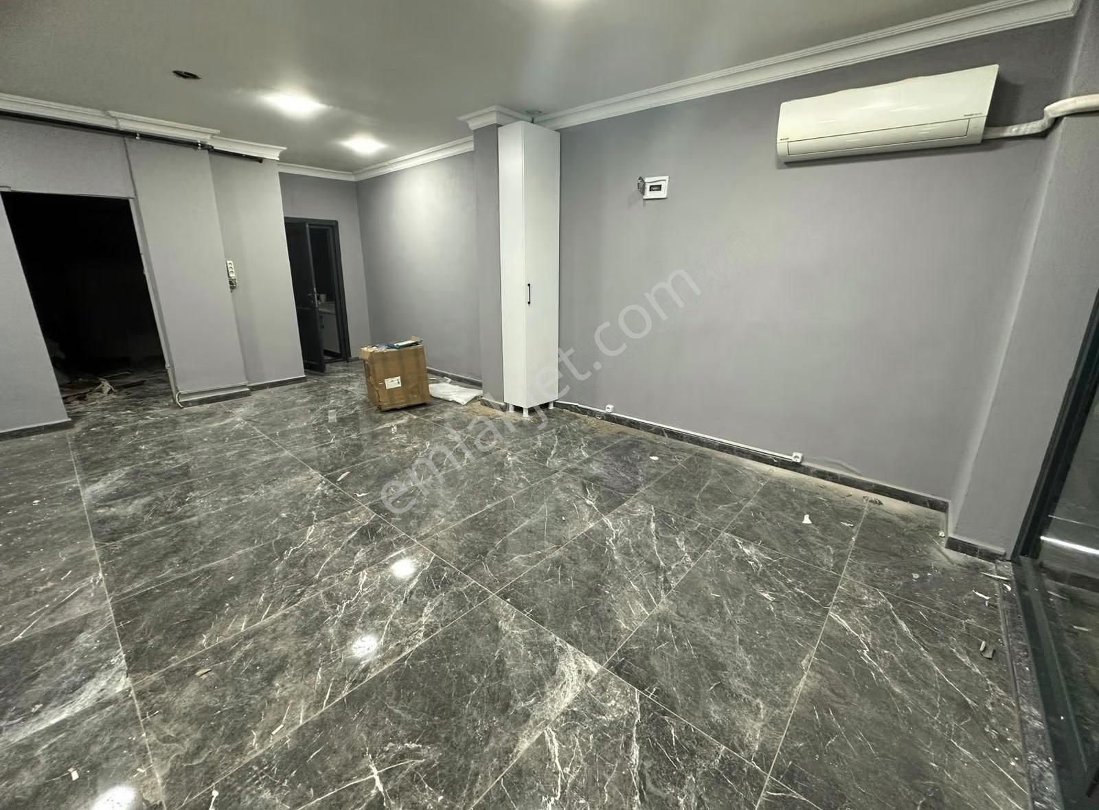 Bursa Emlak Alem-i Çarşı Merkezinde 50 M2 Pasaj İçinde Kiralık - Görsel 16