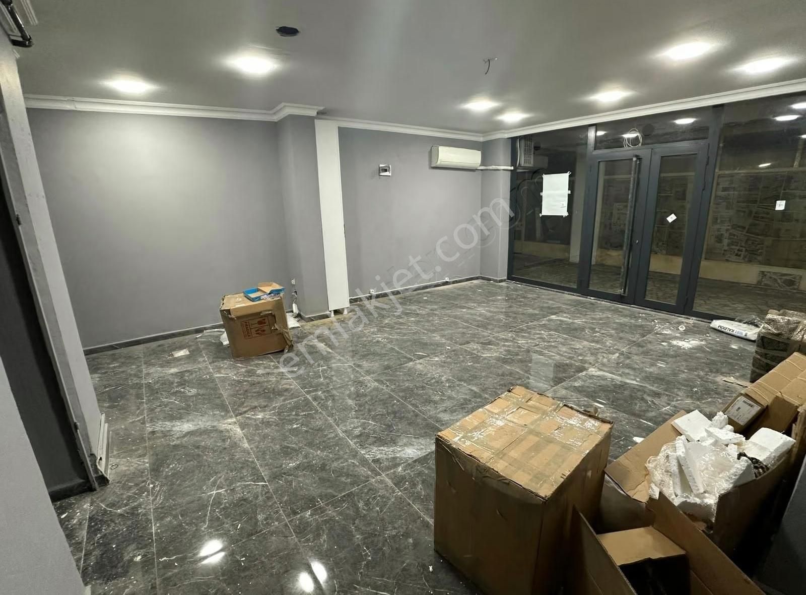 Bursa Emlak Alem-i Çarşı Merkezinde 50 M2 Pasaj İçinde Kiralık - Görsel 9