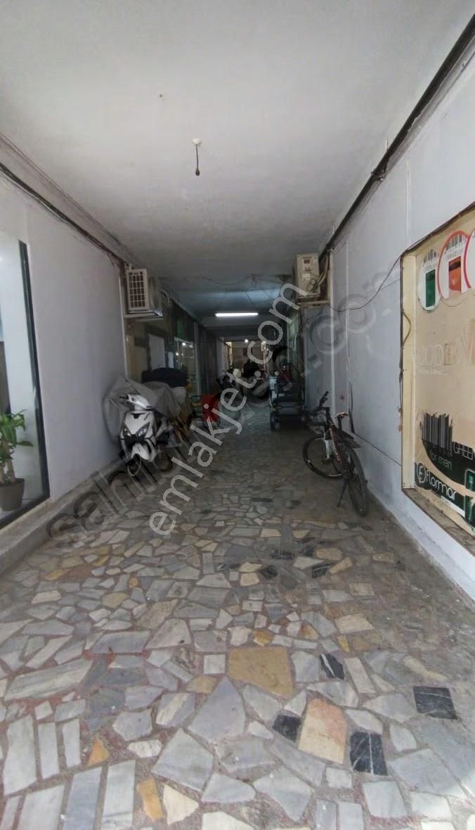 Bursa Emlak Alem-i Çarşı Merkezinde 50 M2 Pasaj İçinde Kiralık - Görsel 7