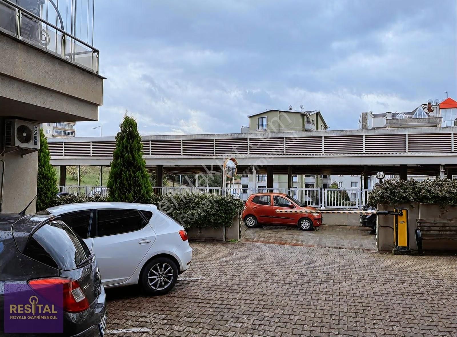 Beşevler'de Satılık 2+1 Rezidans Daire Full Eşyalı. - Görsel 3