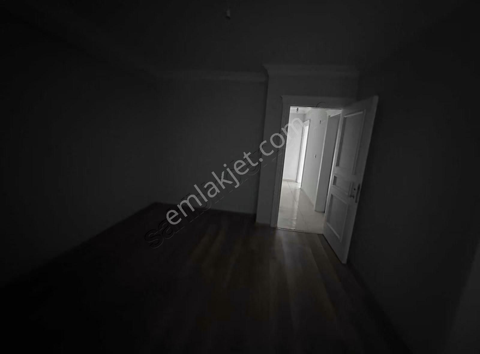 Uygun Emlaktan Çağlayan Merkezde 3+1 Lüx Daire - Görsel 13