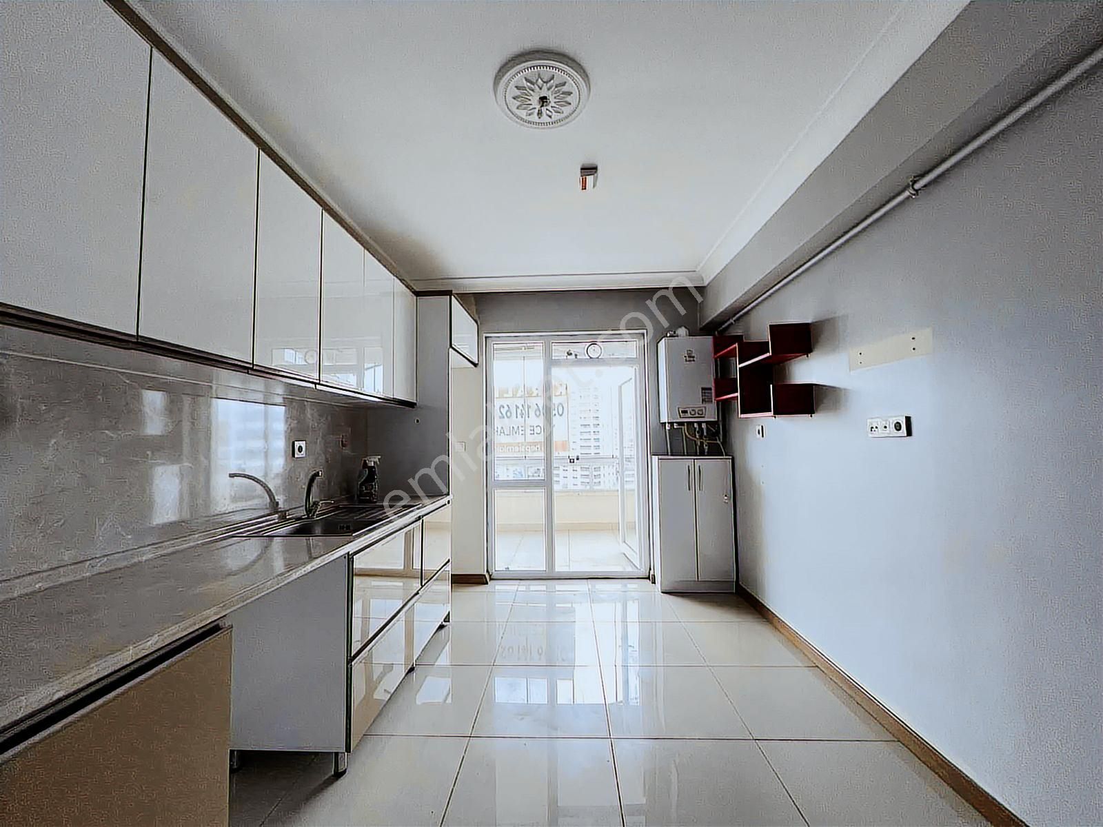 Yüce'den▓ Site İçerisin'de Park Manzaralı 3+1 Kiralık Daire. - Görsel 4