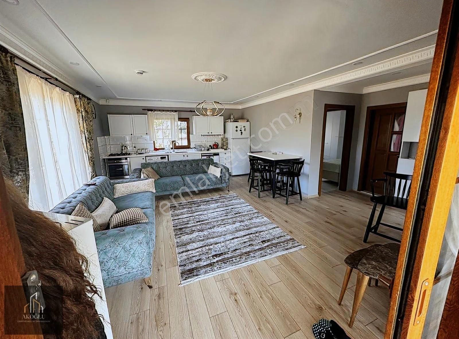 Atakum Çatalçamda Satılık Bahçeli Yazlık 2+1