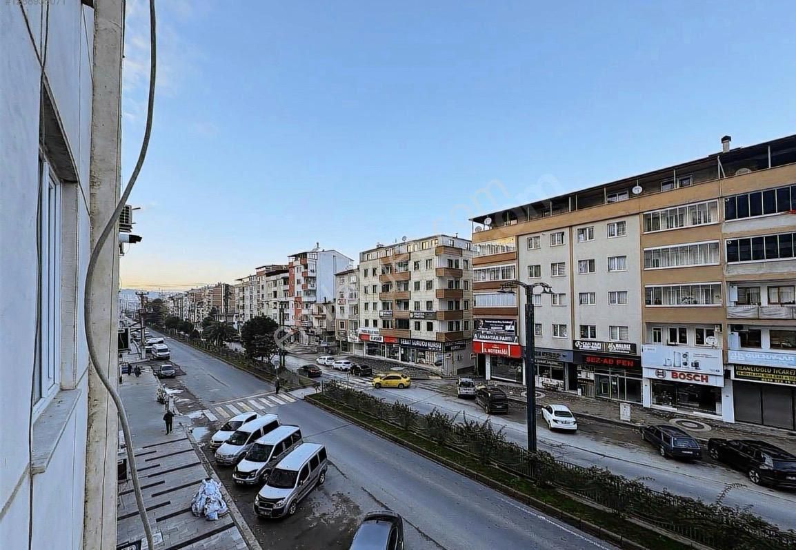 Yomra Belediye Karşısı Sıfır 2+1 Kiralık Daire - Görsel 4