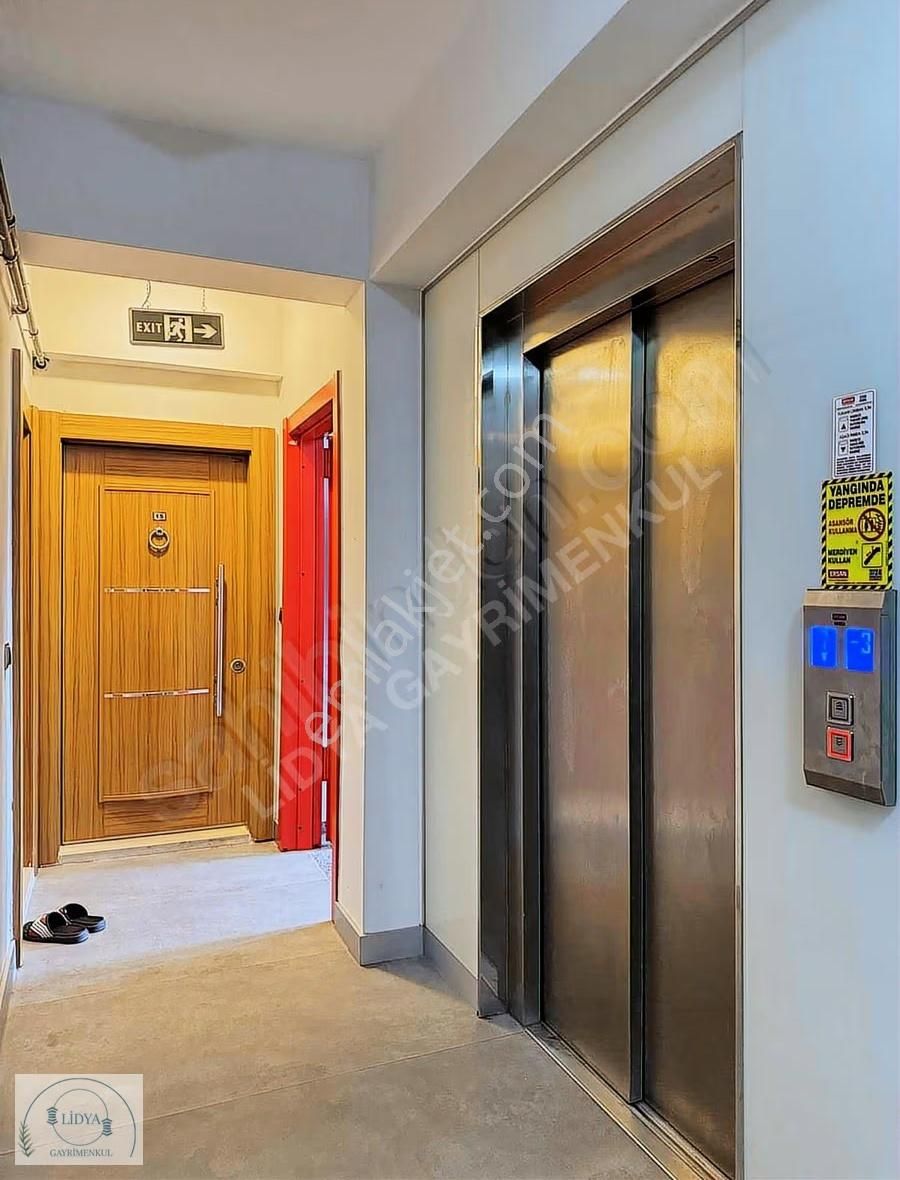 Yeditepe Loft 7/24 Güvenlik Geniş Tip Eşyalı 4.kat Manzaralı 1+1 - Görsel 11