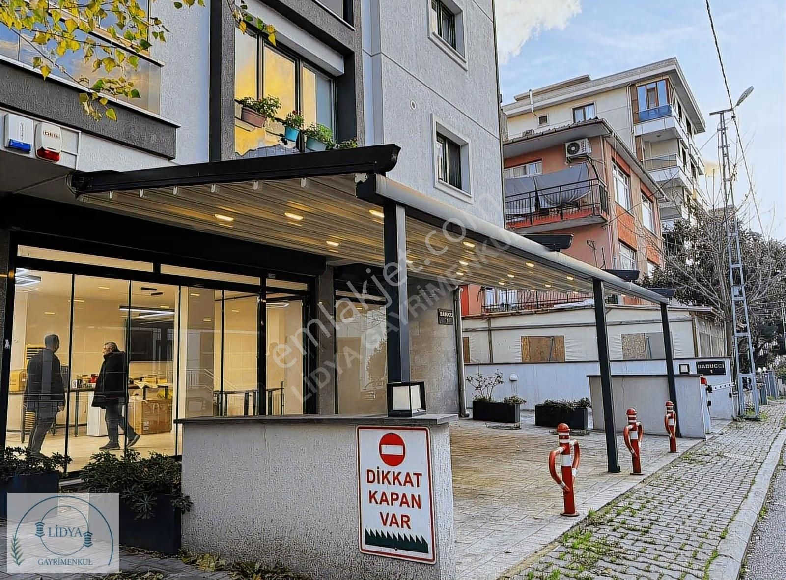 Sgk Karşısı 120 M2 Tam Donanımlı Bahçeli Depolu Sıfır Dükkan - Görsel 12