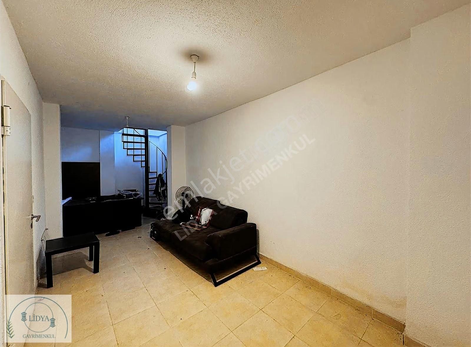 Sgk Karşısı 120 M2 Tam Donanımlı Bahçeli Depolu Sıfır Dükkan - Görsel 2