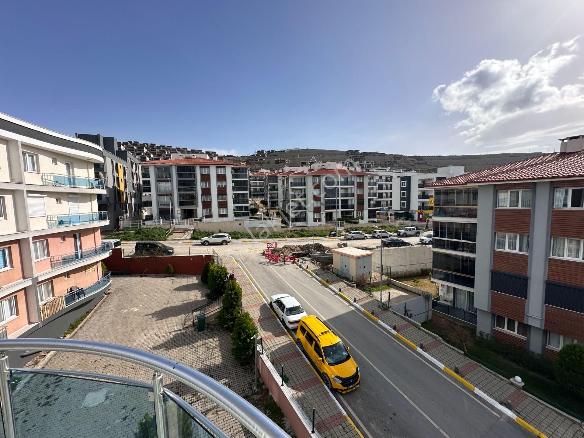 Değirmendere'de Havuzlu Site İçerisinde Uygun Fiyatlı Kiralık 2+1 Daire - Görsel 21