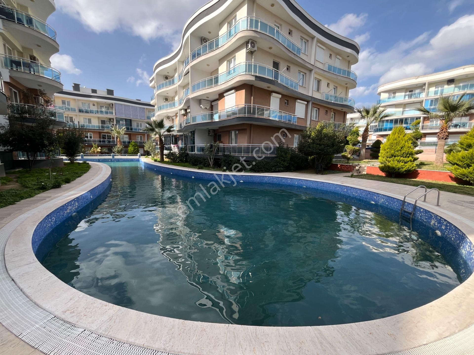 Değirmendere'de Havuzlu Site İçerisinde Uygun Fiyatlı Kiralık 2+1 Daire - Görsel 2