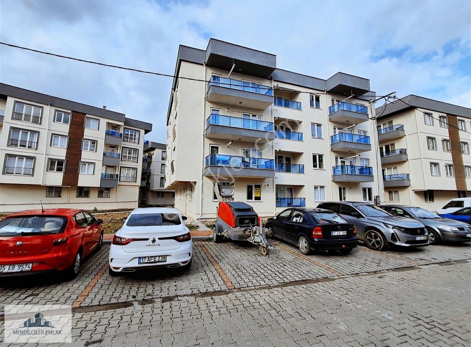 Türkmenin Kahvesi Civarı Sıfır Ayrı Mutfaklı 1+1 Daire