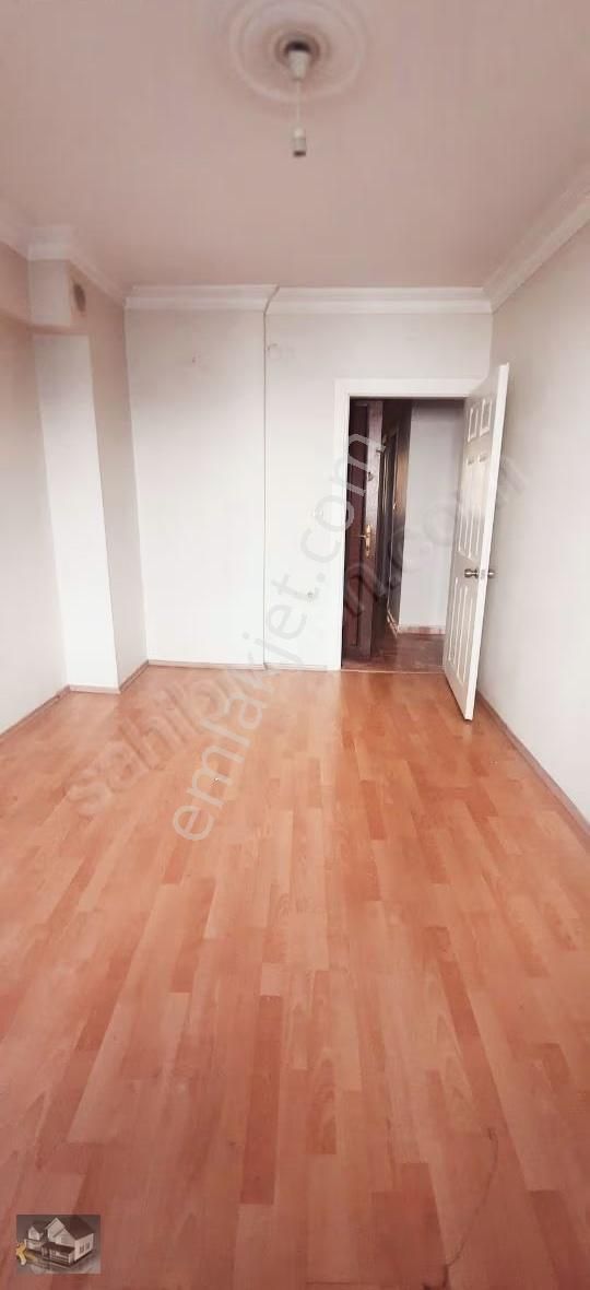 Eyüp İslambeyde Kiralık 2+1 2.kat Daire - Görsel 3