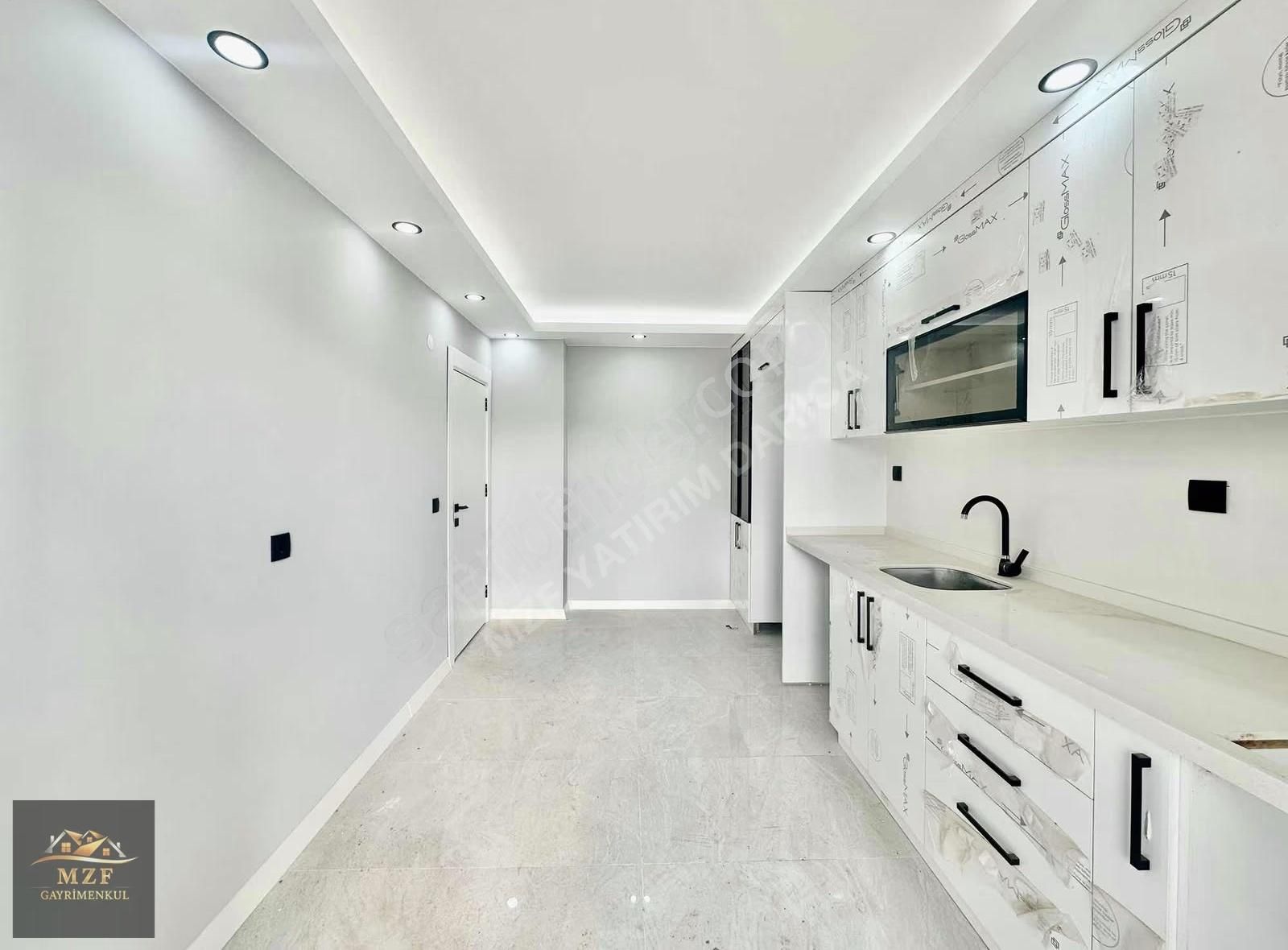 İstasyon Caddesi Üzeri Asansörlü Lüx Çatı Dubleksi - Görsel 19